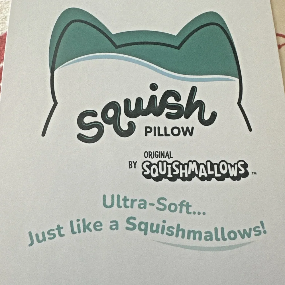 SquishPillow Standard Pillowcase Sweater Weather Red Target‎ Exclusive 25.4X19.8